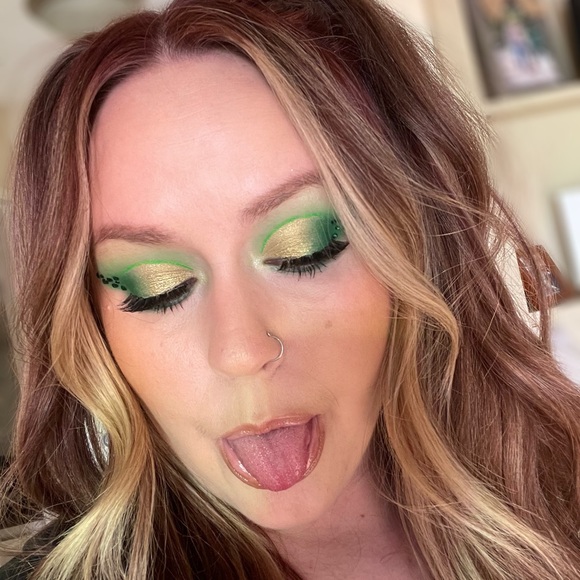 shelbzolla10
